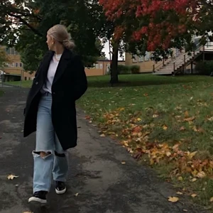 Kappa - En sjukt snygg svart kappa från Kappahl, storlek XS.