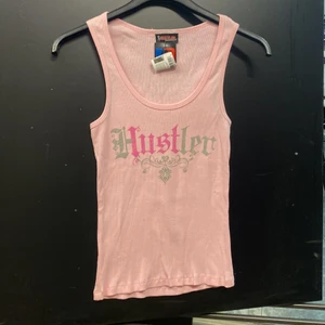 Linne hustler - Linne flera exemplar ”Hustler”💜