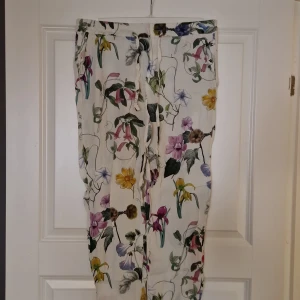 Tunna byxor - Nyskick