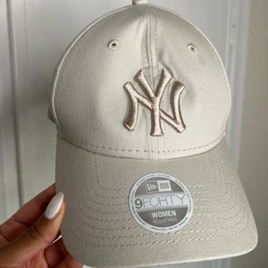 NY keps beige  - New Era keps. Nyskick. 