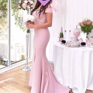 Festklänning  - Använd 1 gång