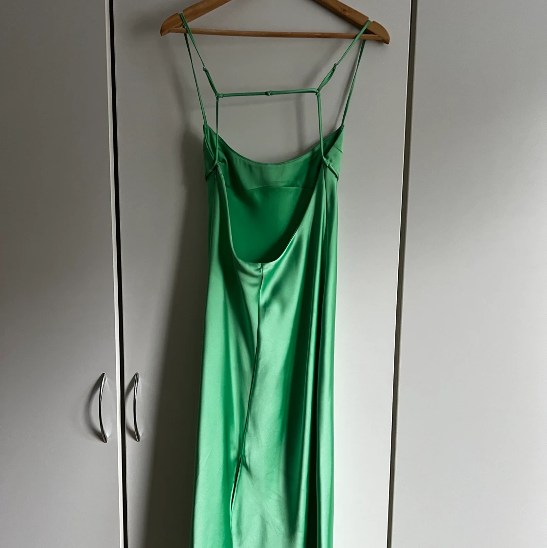 Grön klänning från Zara - 90