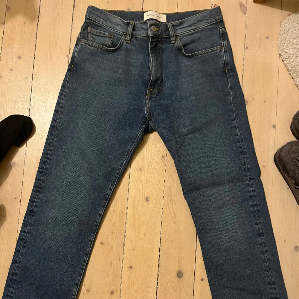 Oanvända byxor. Jeans & Byxor.