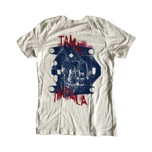 Tame impala tisha  - Super fin tame impala merch! True to size :)