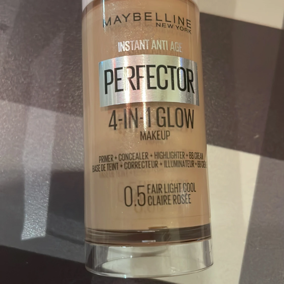 Maybelline 4-1 glow - 90