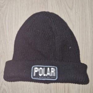 Beanie - Polar beanie aldrig använd, dma om du vill ha bild refrens för storlek