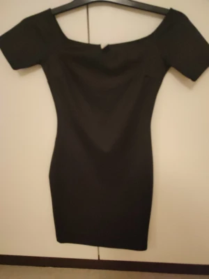 Klänning Nelly NY - Helt ny klänning från Nelly! Aldrig använd. 