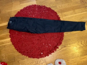 Skinn jeans - Skinnjeans från nelly Storlek xs Kan visa på