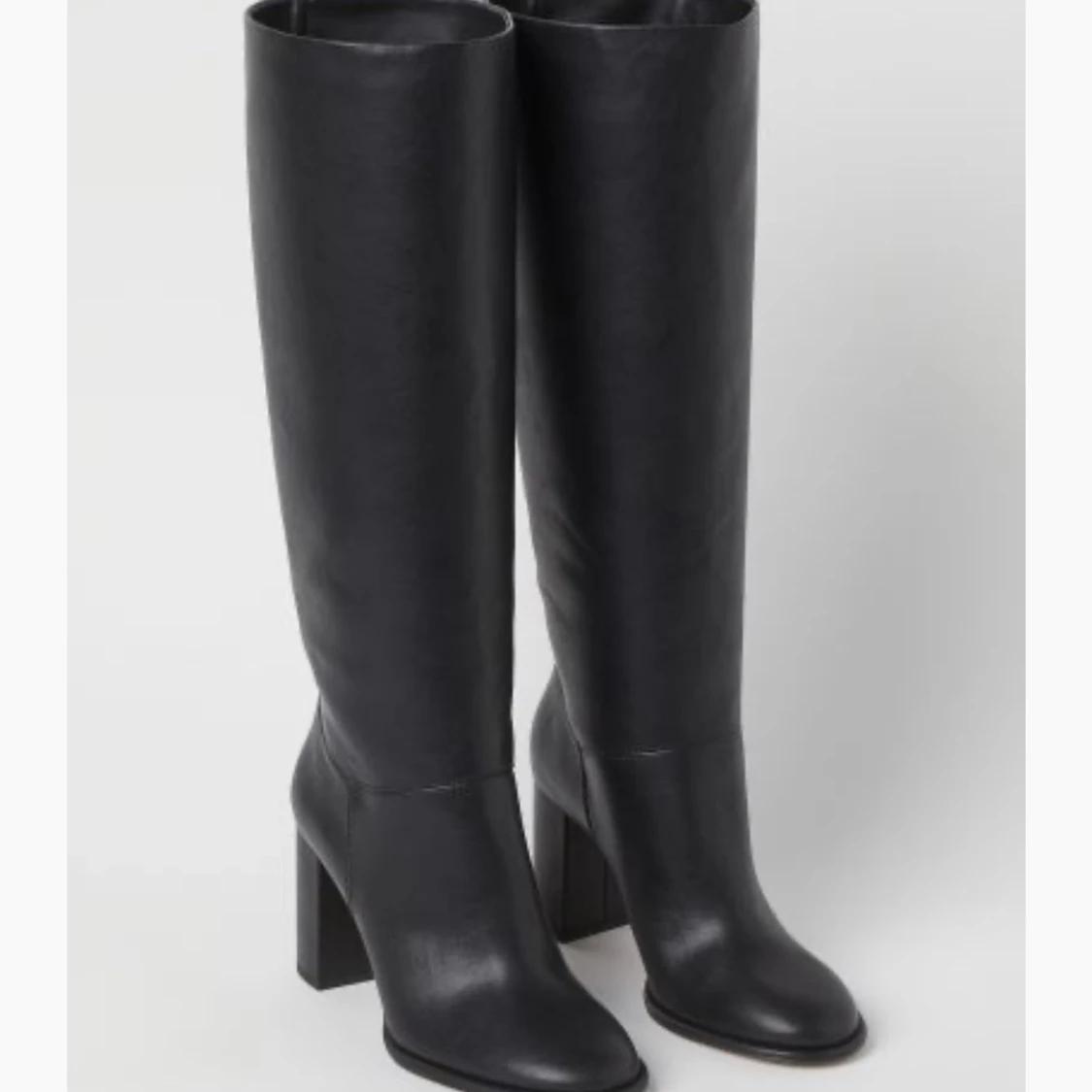 Knähöga boots  - 90