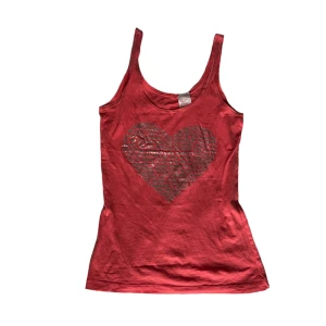 Linne - Står ingen storlek sitter som S. Kontakta vid intresse <3