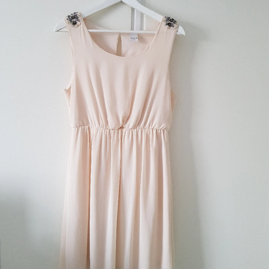 Klänning från VILA Medium