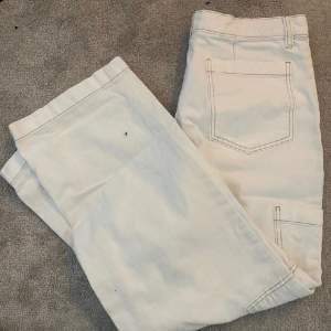 white straight leg cargo pants