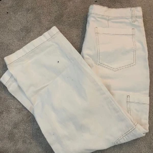 cargo pants - white straight leg cargo pants