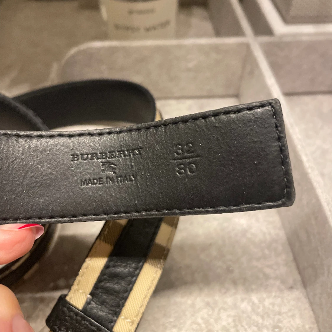 Burberry skärp  - 91