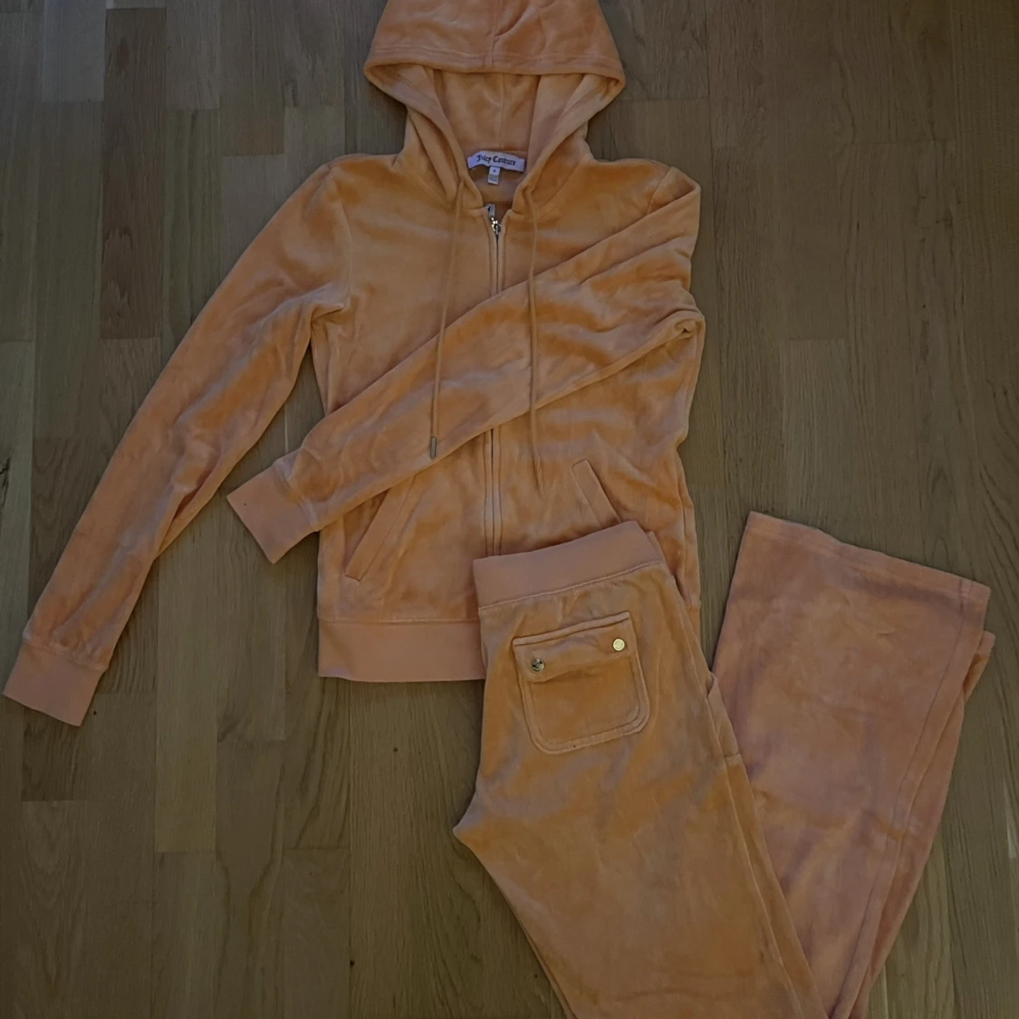 Juicy couture dress i orange.