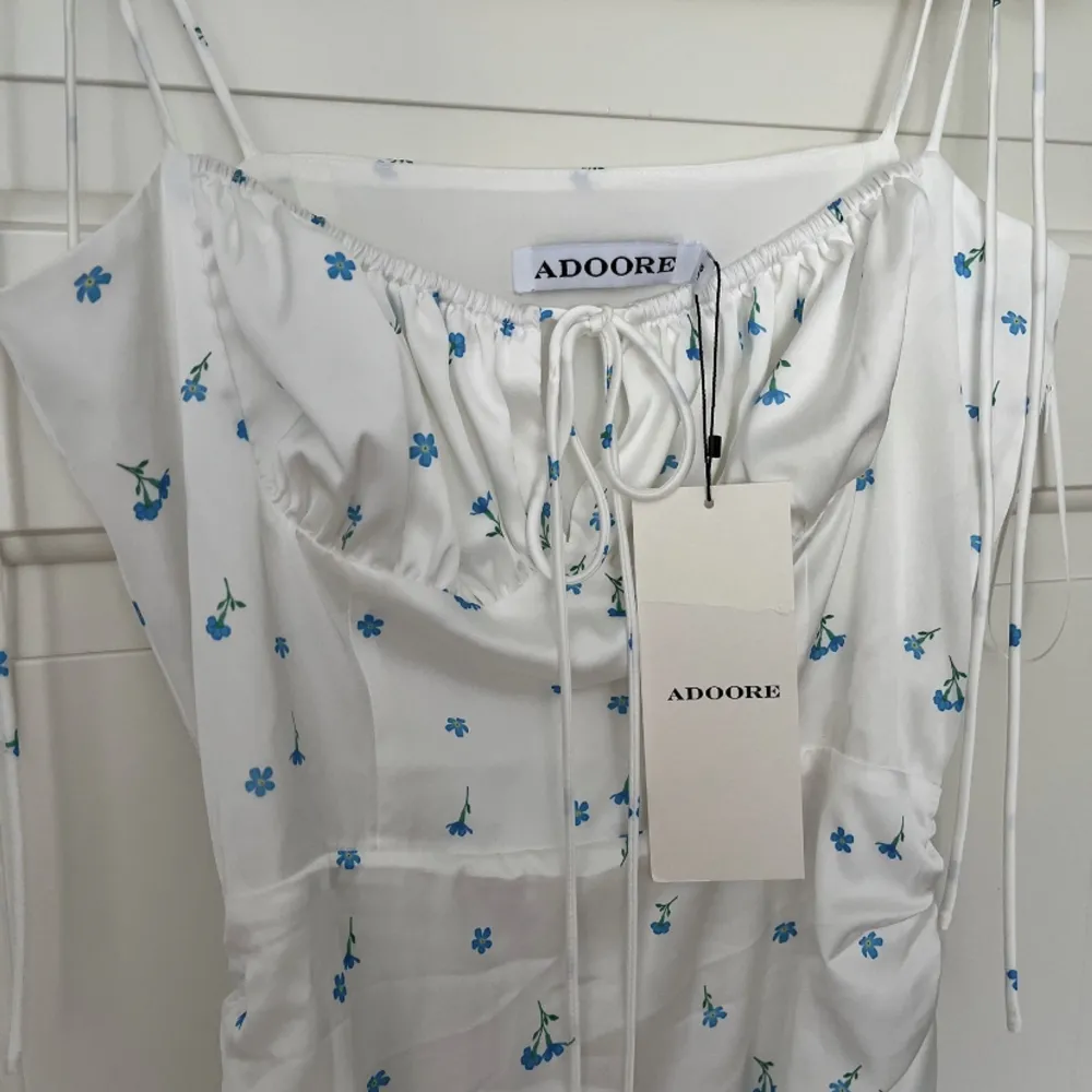 Slutsåld Adoore Santorini klänning Stl 36  Endast testad. Klänningar.