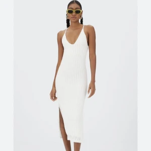 Klänning - Klänning från Stradivarius🌻 använd endast en gång! 