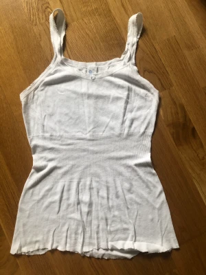 Linne - Brandy Melville liknande linne som jag aldrig använt🩷