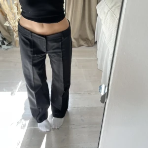 Madlady kostymbyxor  - ÄLSKAR dessa men passar tyvärr inte 🥲använda fåtal gånger 