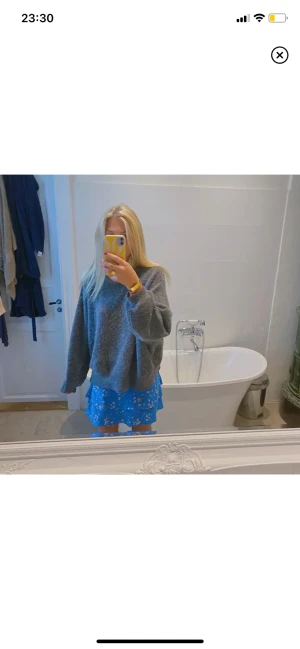 Volangkjol❤️ - Blå volangkjol med små blommor❤️