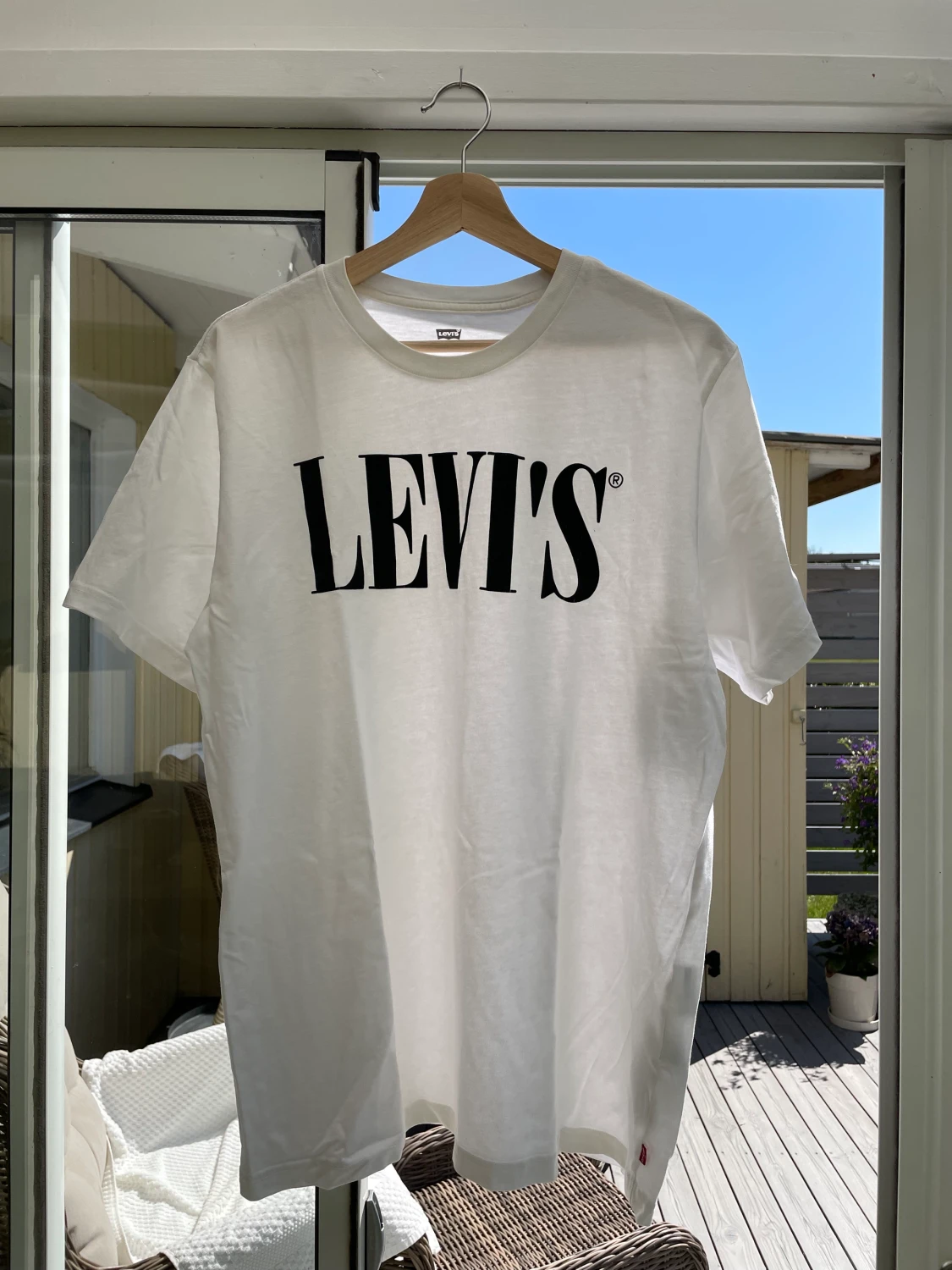 Levis t-shirt