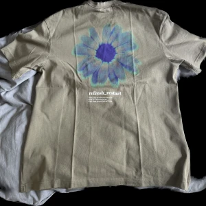 Oversized t-shirt  - Oversized t-shirt