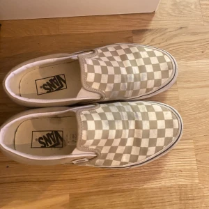 Vans sneakers - Storlek 39. Köpta för 699kr