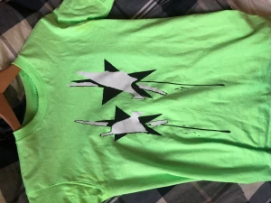 Yung lean - En yung lean 2019 Stockholm popup t-shirt fett cool o perfa till varmare väder