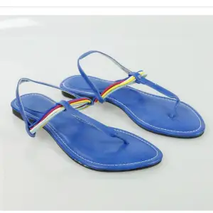 Nya modiga sandaler med gummiband, Lätt och flexibel.  Klacktyp: Platt  Storlek: 37