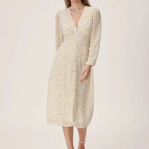 Adoore paris klänning - Storlek 38 nypris 1500