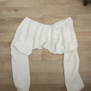 Vit crop top - Använd några gånger 