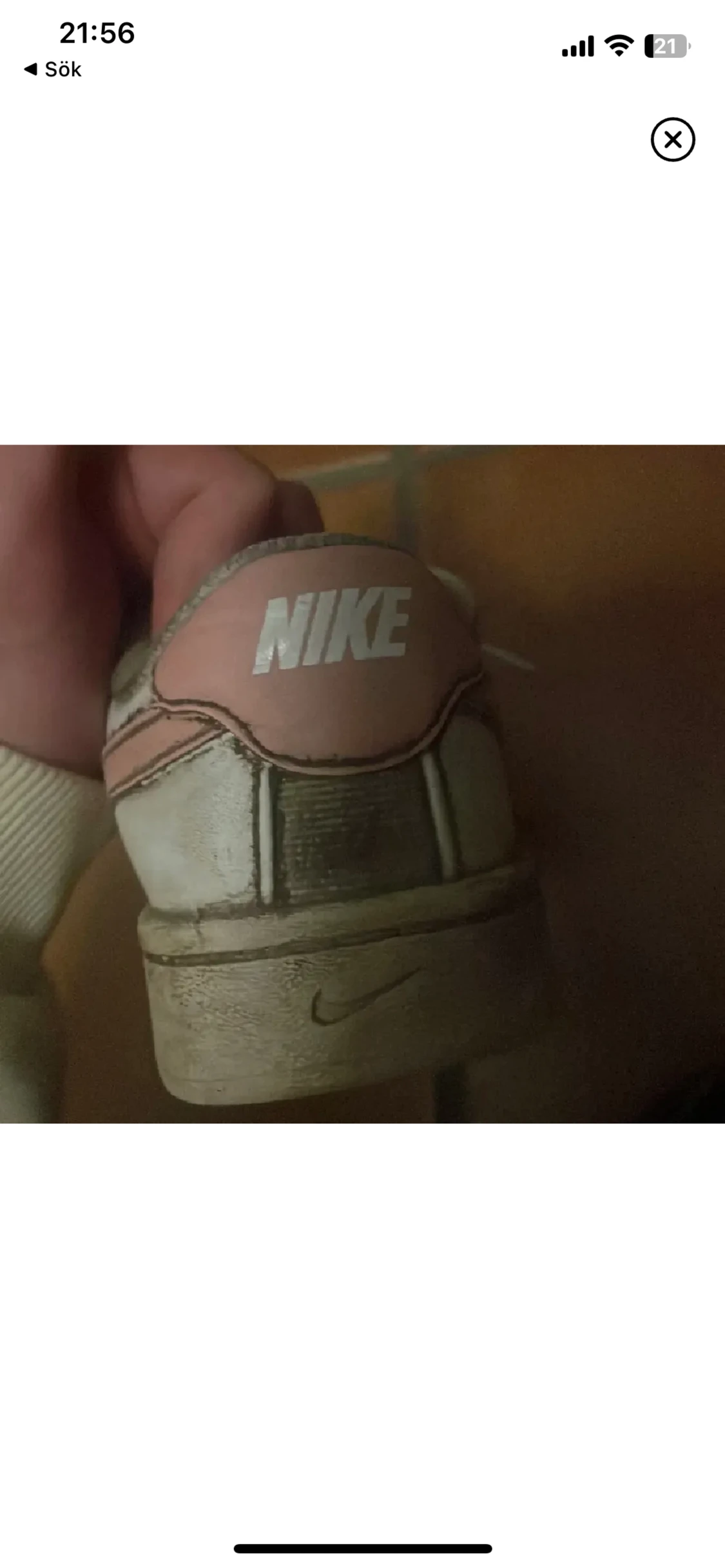 Säljer dom här feta skor 