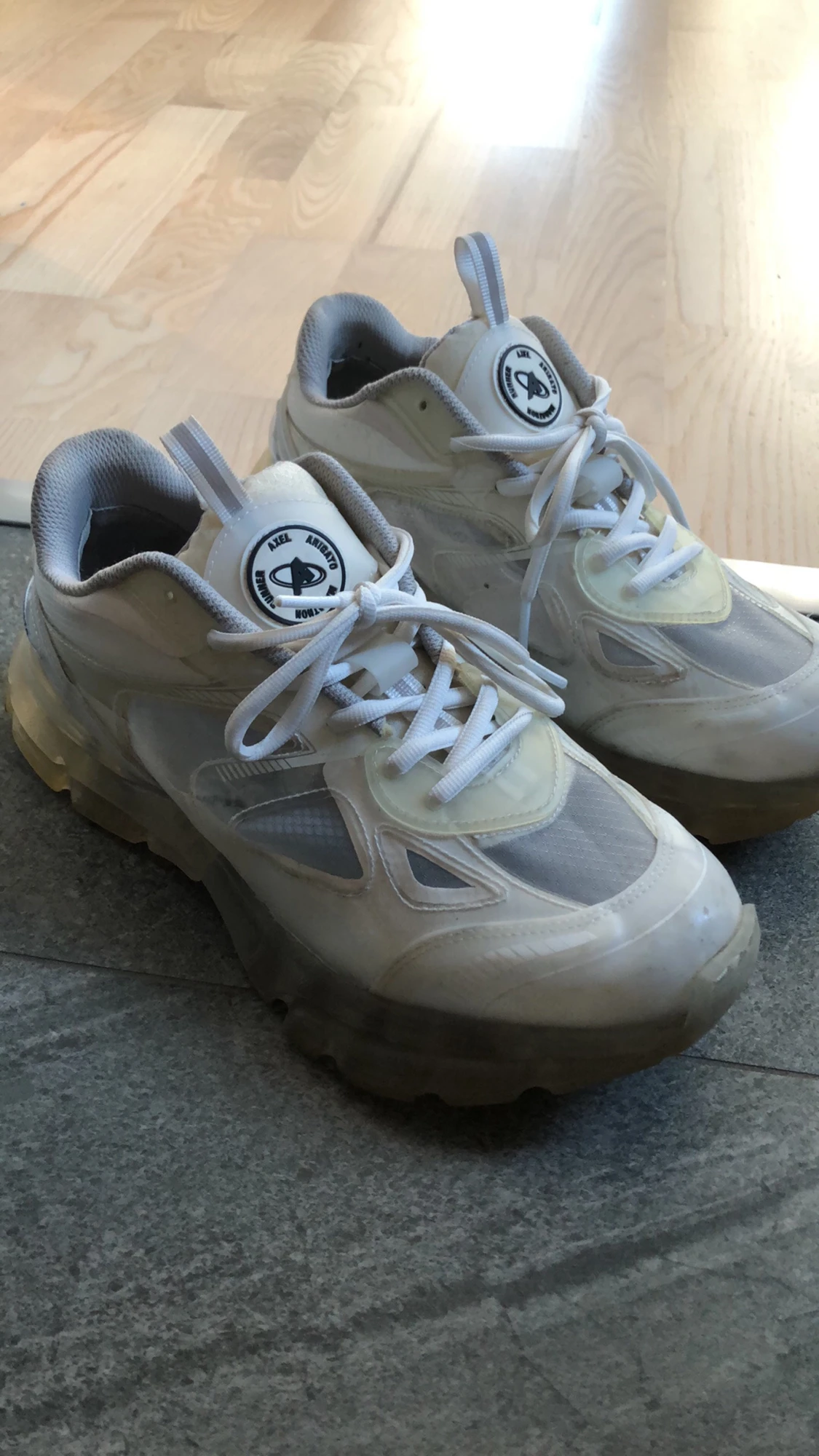 Axel Arigato sneakers