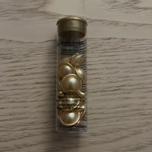 Elisabeth Arden ceramide capsules - 14st