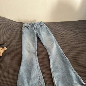 Pull & bear flare jeans