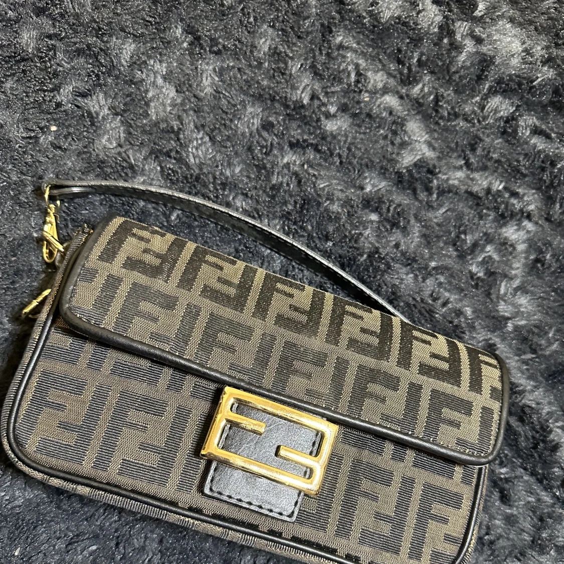 Fendi väska