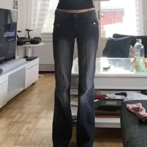 Super snygga jeans - Lånad bilder! Super snygga jeans från h&m.