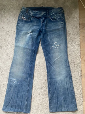 Diesel jeans  - Jättesnygga diesel jeans  Skriv om fler bilder☺️ Priset kan diskuteras!!