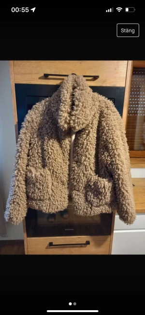 Teddy jacka - Jättefin teddyjacka som inte kommer till användning❤️‍🔥❤️‍🔥bara att Fråga för fler bilder!  Pris kan diskuteras vid snabb affär!!