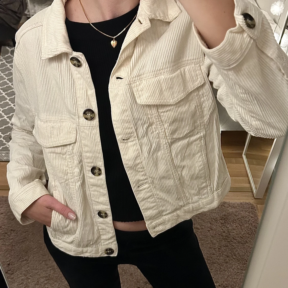 Crémevit manchesterjacka