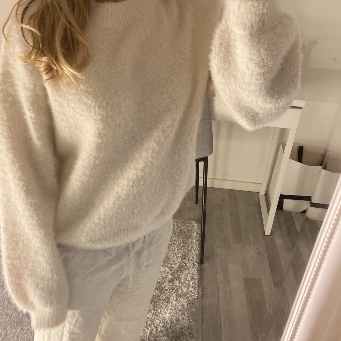 Stickad tröja  - 91