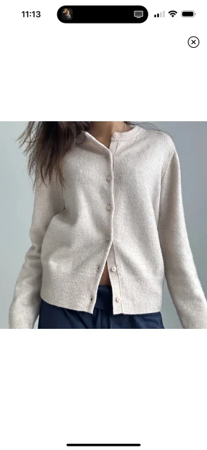 Kofta  - Stickat kofta i bra skick!