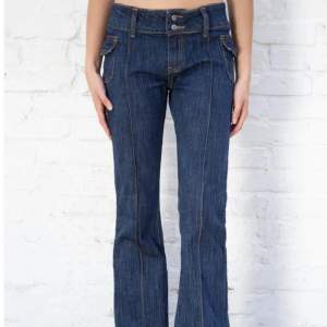 Säljer dessa jeans från Brandy! Fint skick endast använda ett fåtal gånger 💞