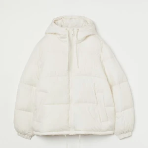 Hm jacka - Slutsåld jacka från H&M i strl 40 (passar S-M om man vill ha oversized) Fint skick🩷