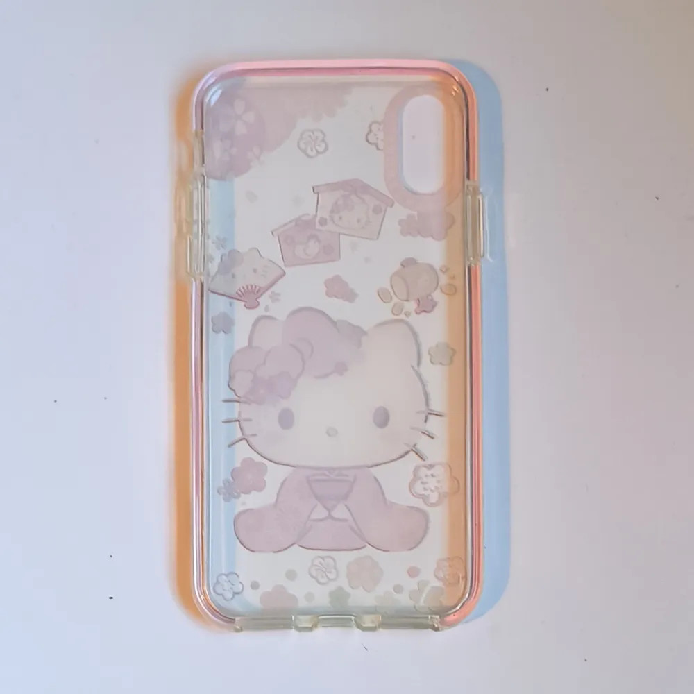 Hello Kitty phone case för iphone x. Helt nyskick från kawaii.se, bra kvalitet & mellan tjock material. . Övrigt.