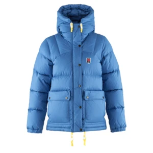 Blåfjälräven jacka  - Ljusblå fjälräven jacka  Får köpa direkt för 5000