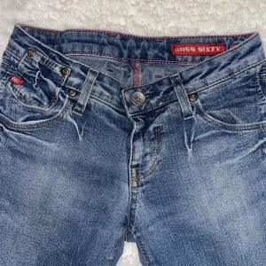Miss sixty  - Jätte söta miss sixty jeans ( lågmidjade) 🤩 
