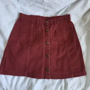 Vintage kort kjol från Monki♡