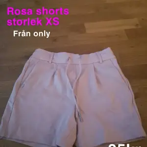 Rosa shorts från only Knappt använda Stretchiga