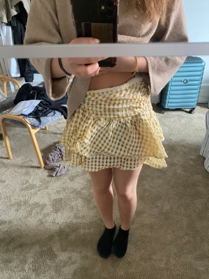 Kjol - Skitsnygg kjol, aldrig använd❤️